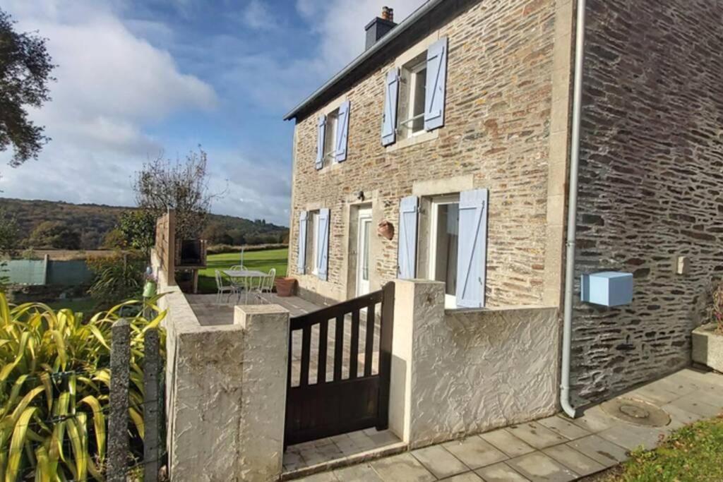 Gîte de l'auge fleurie Rosquelfen 4 Hent Milin Liskuis, 22570 Laniscat