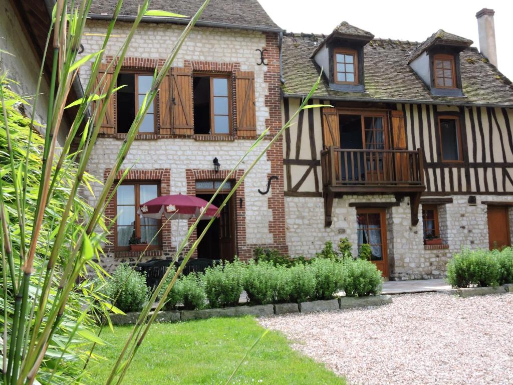 Maison de vacances Gîte de la Ferme de la Côte 1 route de l'Eure 27340 Les Damps