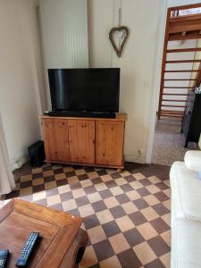 Gîte de la tour de Loire 65 m2 au pied d'une tour du 17ème
