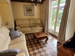 Gîte de la tour de Loire 65 m2 au pied d'une tour du 17ème