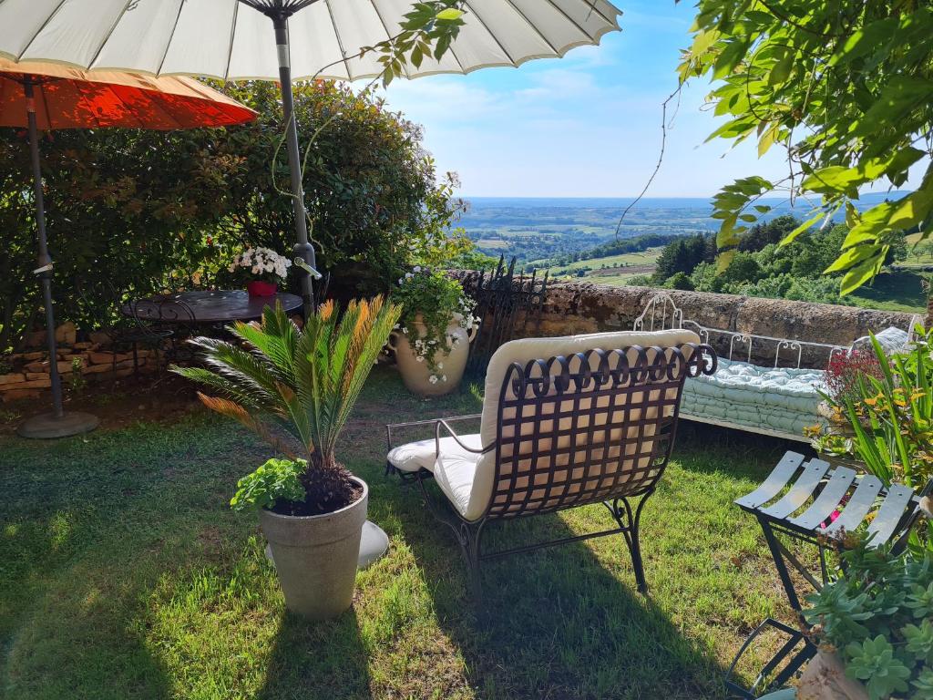 Maison de vacances GITE de ST CLAIR 208 traverse de st clair 208 Saint-Clair 69640 Ville-sur-Jarnioux