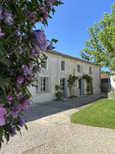 Maison de vacances Gîte des oiseaux 12 Place du Premier Août 33730 Préchac Aquitaine