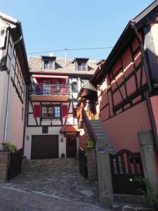 Maison de vacances Gite Des Trois 2 Bis Place De La Mairie 67600 Orschwiller Alsace