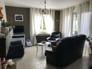 Gîte Dhuizon, 4 pièces, 6 personnes - FR-1-491-204
