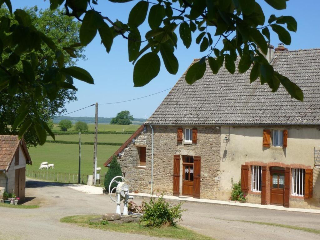 Gîte du Charmoy LE CHARMOY, 21230 Clomot