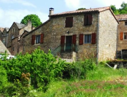 Maison de vacances Gite Du Tourdre lieu dit Pinet 12640 La Cresse