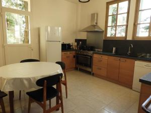 Gîte Écommoy, 5 pièces, 14 personnes - FR-1-410-318