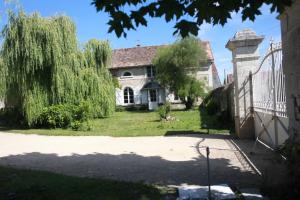 Maison de vacances Gîte Ecurie LePireau fr 7 lieu dit Le Pireau 86210 Vouneuil-sur-Vienne -1