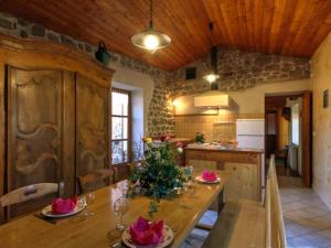 Maison de vacances Gîte Essertines-en-Châtelneuf, 3 pièces, 6 personnes - FR-1-496-16 52 chemin des Iris 42600 Essertines-en-Châtelneuf Rhône-Alpes