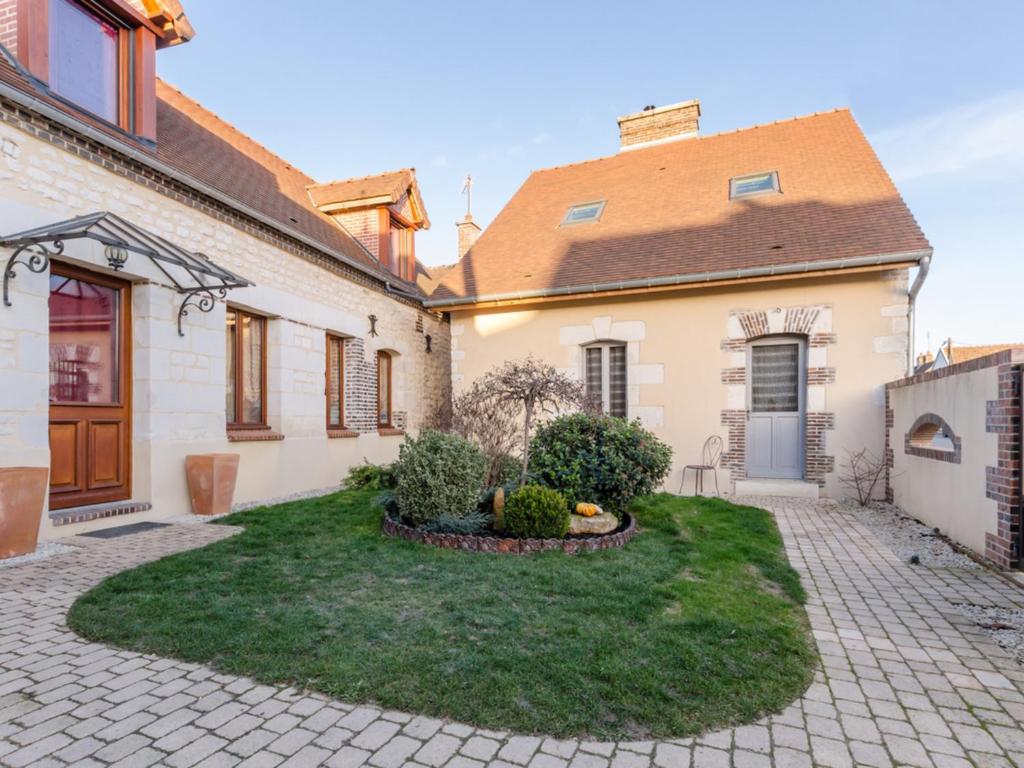 Gîte Estissac, 3 pièces, 4 personnes - FR-1-543-82 11 Rue Costel Laurent, 10190 Estissac