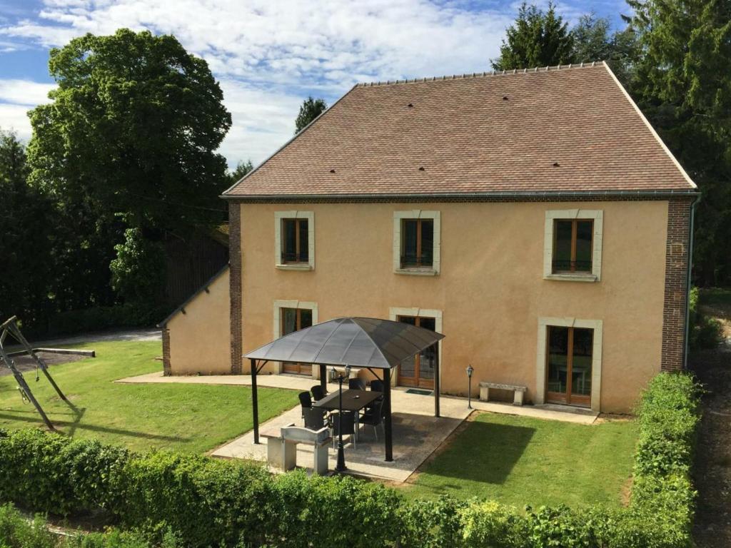 Gîte Feings, 5 pièces, 9 personnes - FR-1-497-10 Launay, 61400 Feings