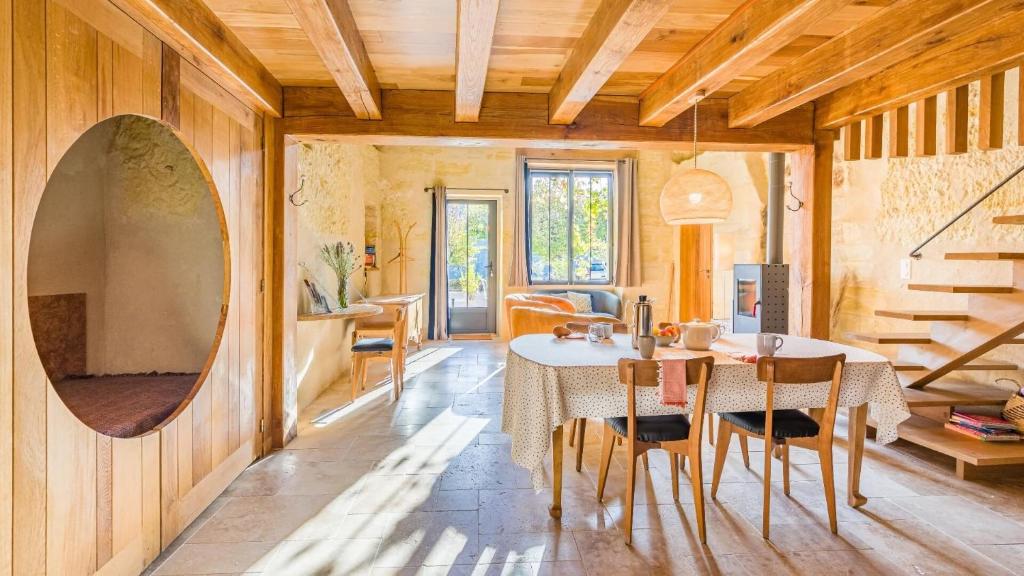 Gîte Fleurac, 3 pièces, 5 personnes - FR-1-616-71