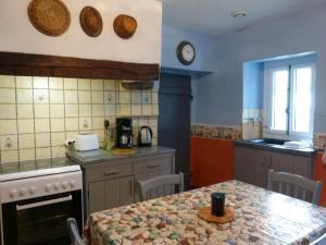 Gîte Fouchères, 3 pièces, 4 personnes - FR-1-543-92