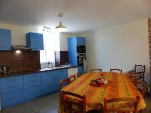 Gîte Fourilles, 5 pièces, 10 personnes - FR-1-489-416
