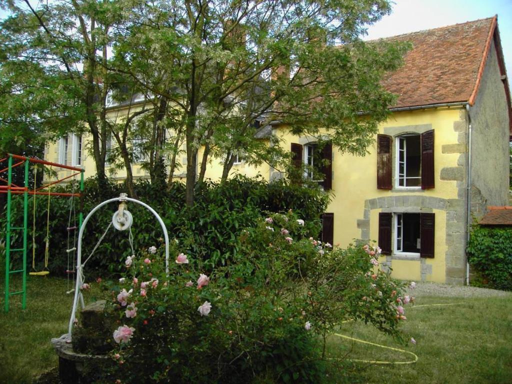 Maison de vacances Gîte Gipcy, 4 pièces, 6 personnes - FR-1-489-106 LES CHAUMES 03210 Gipcy