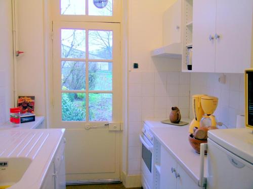 Gîte Hérisson, 3 pièces, 5 personnes - FR-1-489-15