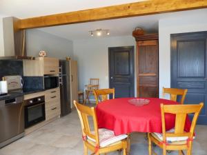 Gîte Isle-et-Bardais, 3 pièces, 6 personnes - FR-1-489-331
