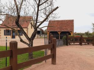 Gîte Isle-et-Bardais, 3 pièces, 6 personnes - FR-1-489-331