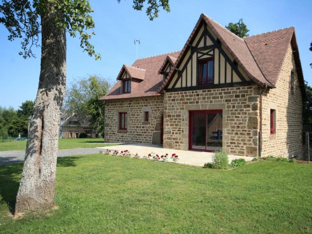 Maison de vacances Gîte Juvigny-Val-d'Andaine, 5 pièces, 9 personnes - FR-1-497-115 Le Courtils SAINT DENIS DE VILLENETTE 61330 Saint-Denis-de-Villenette