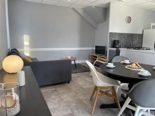 Gîte La Chabanne, 3 pièces, 4 personnes - FR-1-489-341