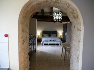 Gîte La Chapelle-Onzerain, 2 pièces, 2 personnes - FR-1-590-152