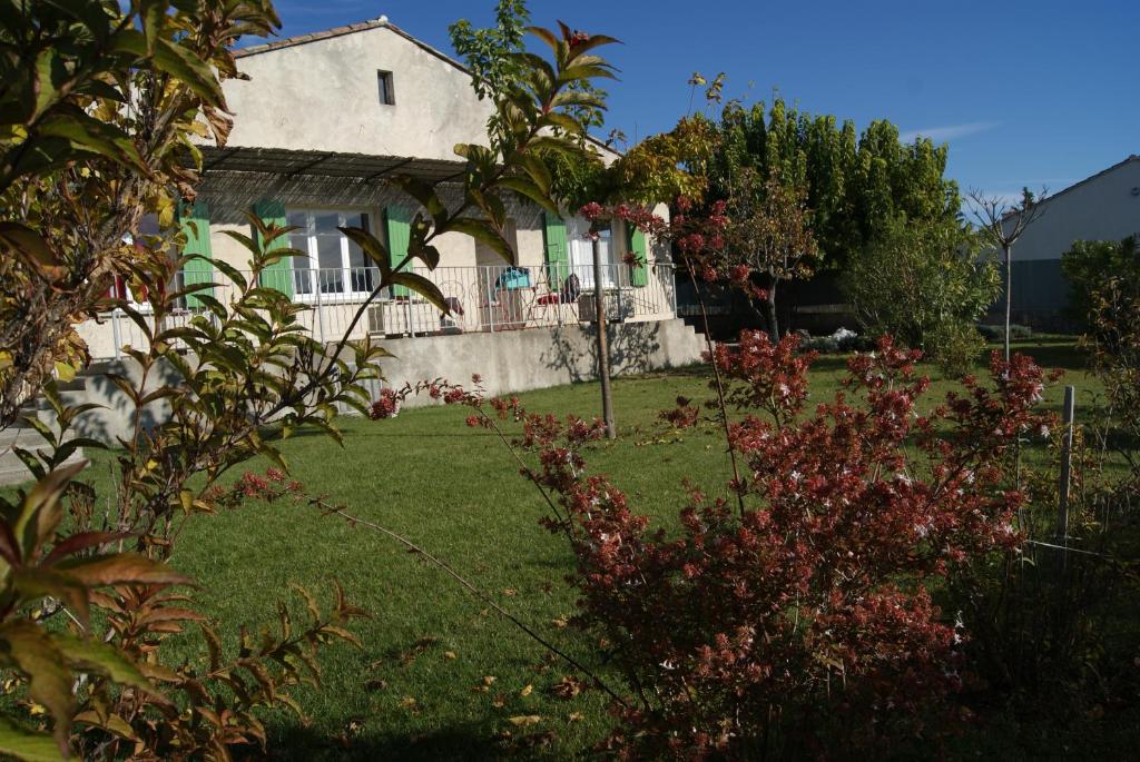 Maison de vacances Gîte La Charité à proximité de Roussillon, Gordes 672 Route de la Charité 84400 Gargas