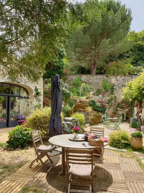 Gîte la comète 16 Rue Porte du Château, 37500 Chinon