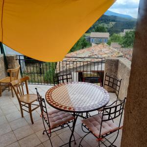 Maison de vacances Gîte La Foux de Peyroules La Foux de Peyroules 136 Rue des Tilleuls 04120 Peyroules Provence-Alpes-Côte d\'Azur