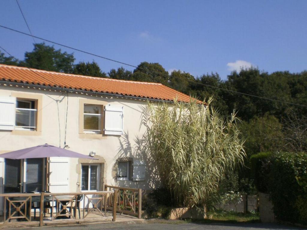 Maison de vacances Gîte La Gaubretière, 4 pièces, 6 personnes - FR-1-426-154 La Fauconnière 85130 La Gaubretière