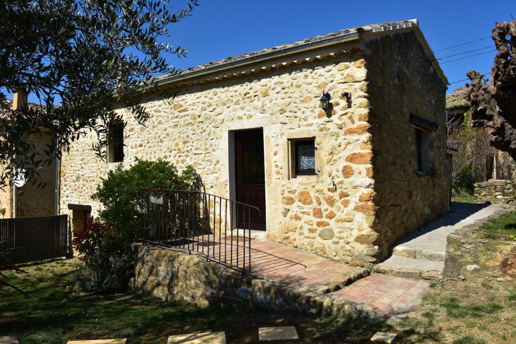 Maison de vacances Gîte La Lichère - Le Romarin Quartier La Lichère 07220 Saint-Montan