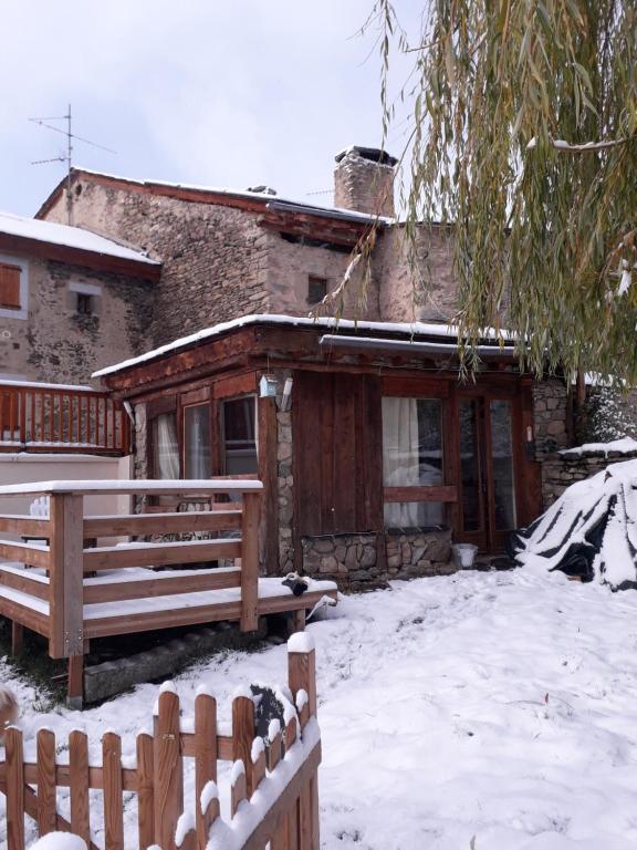 Gîte La Source 37 bis Rue Creu de Fe, 66120 Targassonne