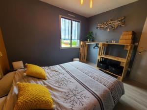 Gîte La Vôge-les-Bains, 3 pièces, 4 personnes - FR-1-589-418