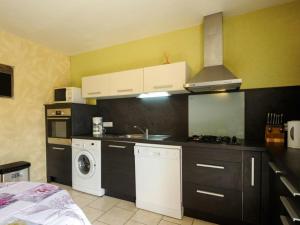 Gîte Laines-aux-Bois, 2 pièces, 4 personnes - FR-1-543-87