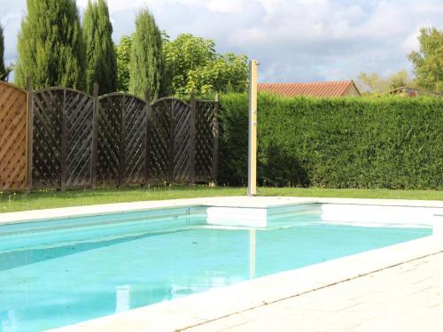 Gîte Lamonzie-Saint-Martin, 6 pièces, 8 personnes - FR-1-616-126