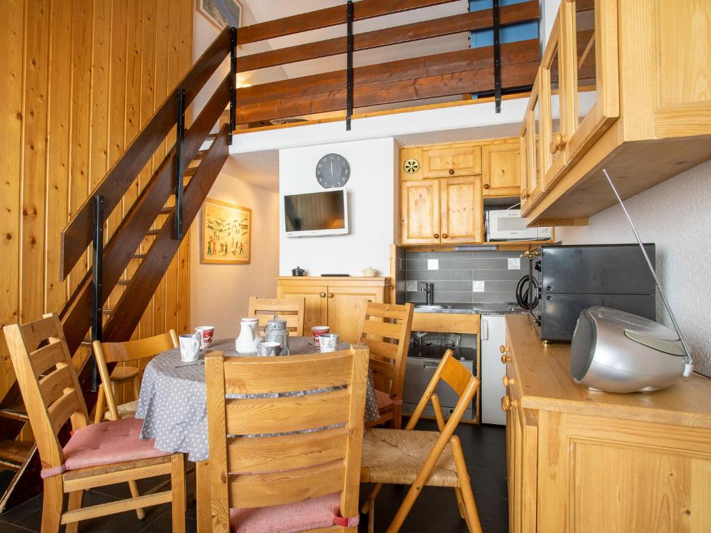 Gîte Landisacq, 6 pièces, 12 personnes - FR-1-497-167 61100 Landisacq