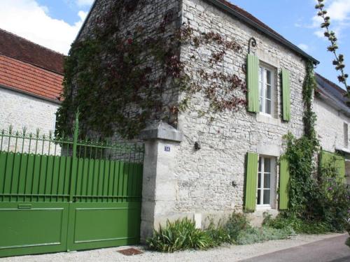 Gîte Landreville, 4 pièces, 6 personnes - FR-1-543-146