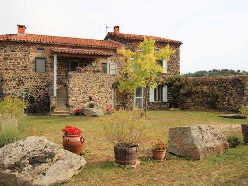 Gîte Lavaudieu, 3 pièces, 4 personnes - FR-1-582-219