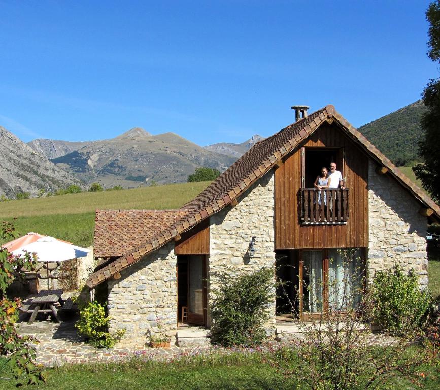 Gite Le Clos de Lumière 644 chemin de haute correo, 05400 La Roche-des-Arnauds