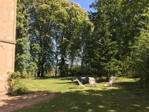 Gîte Le Donjon, 3 pièces, 6 personnes - FR-1-489-409