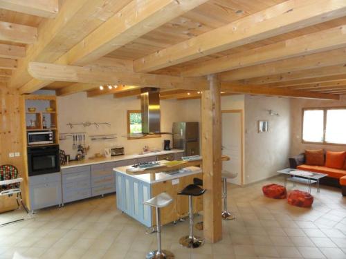 Gîte Le Mesnil-Ozenne, 4 pièces, 6 personnes - FR-1-362-328