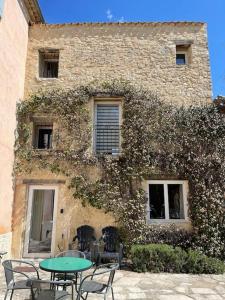 Maison de vacances Gîte Le Nathalie Le Moulin de Prédelles Chemin du Largue Le Moulin de Prédelles 04110 Reillanne Provence-Alpes-Côte d\'Azur