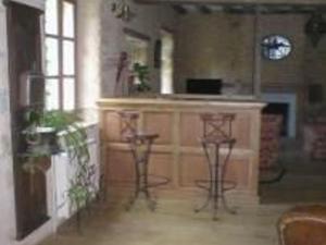 Gîte Le Tronchet, 4 pièces, 6 personnes - FR-1-410-189