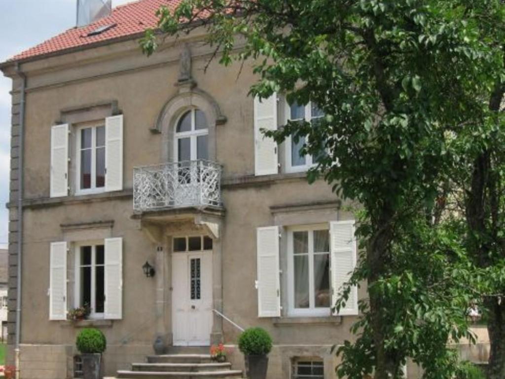 Maison de vacances Gîte Le Val-d'Ajol, 6 pièces, 10 personnes - FR-1-589-169 35 Rue des Mousses 88340 Le Val-dʼAjol