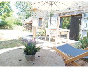 Maison de vacances Gîte les 3 pommiers 15 route de la rive du bois 71400 Antully Bourgogne