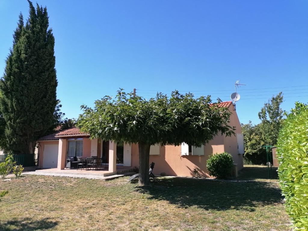Gîte Les Demoiselles des Sorgues 696 Avenue Voltaire Garcin, 84800 LʼIsle-sur-la-Sorgue