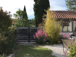 Maison de vacances Gite Les Enfantines Hameau Les Baux 80 Rue Simon de Chalons 84410 Bédoin Provence-Alpes-Côte d\'Azur