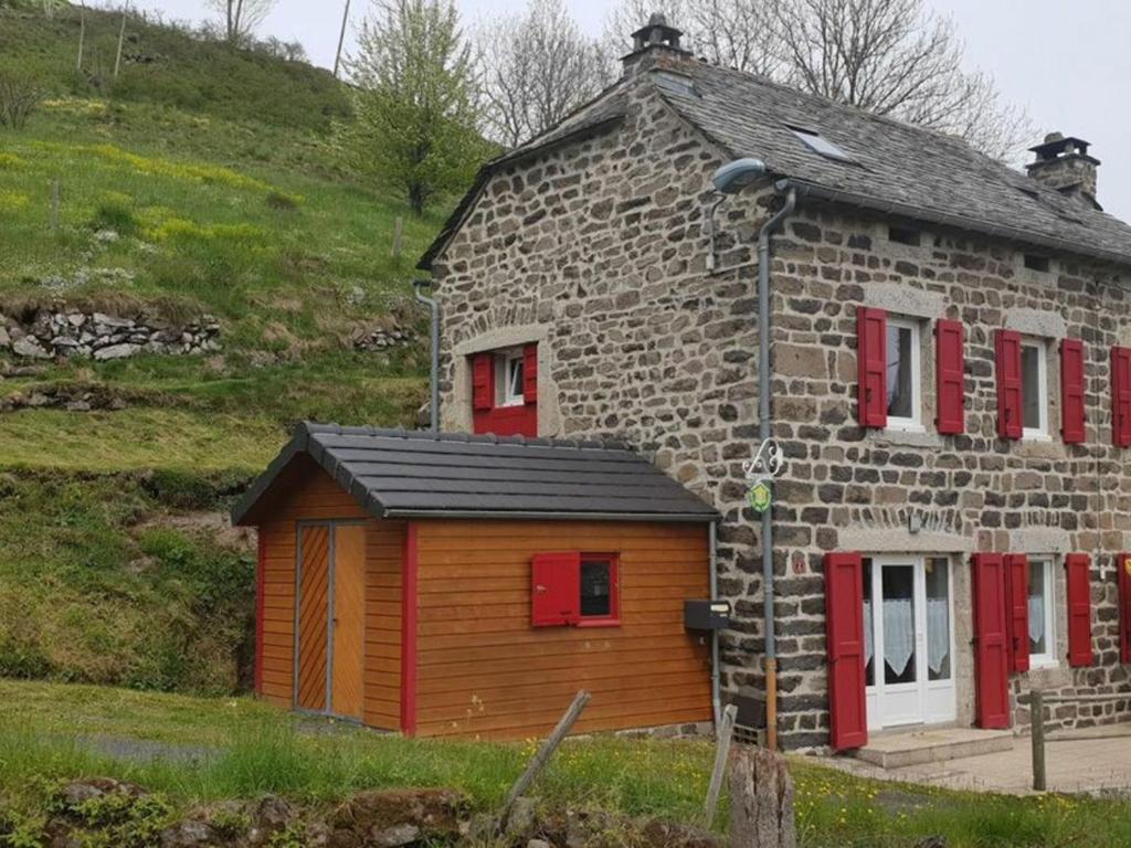 Maison de vacances Gîte Les Estables, 4 pièces, 6 personnes - FR-1-582-143 La Vacheresse 43150 Les Estables