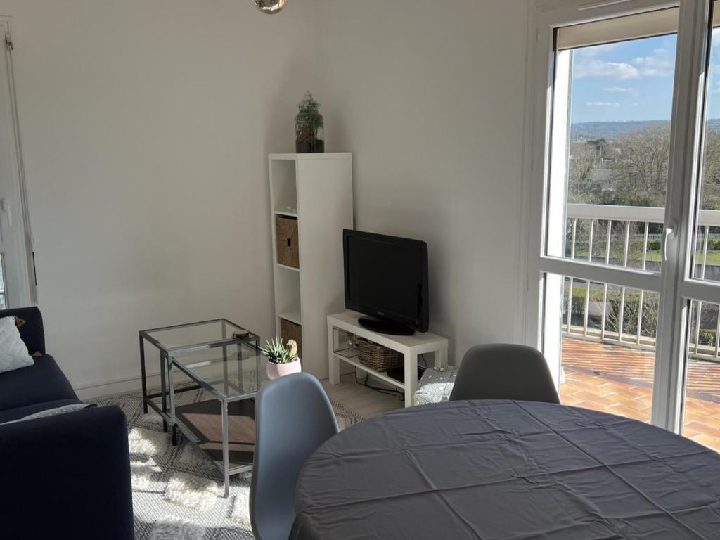 Gîte Les Mimosas - 2 à 4 personnes - Vue imprenable