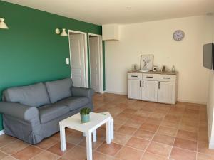 Maison de vacances Gîte Les Mimosas - 2 à 4 personnes - Vue imprenable Coupes 07110 Largentière Rhône-Alpes