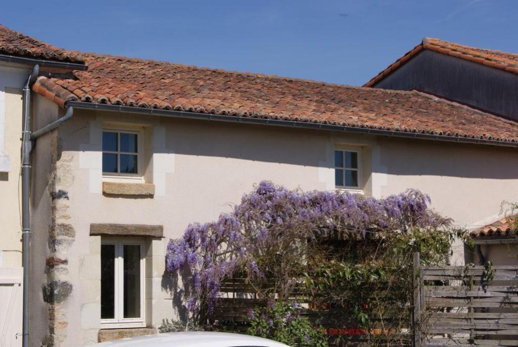 gite les Mirabelles 79 303 Rue Pierre Boucheteau, 79290 Soulbrois